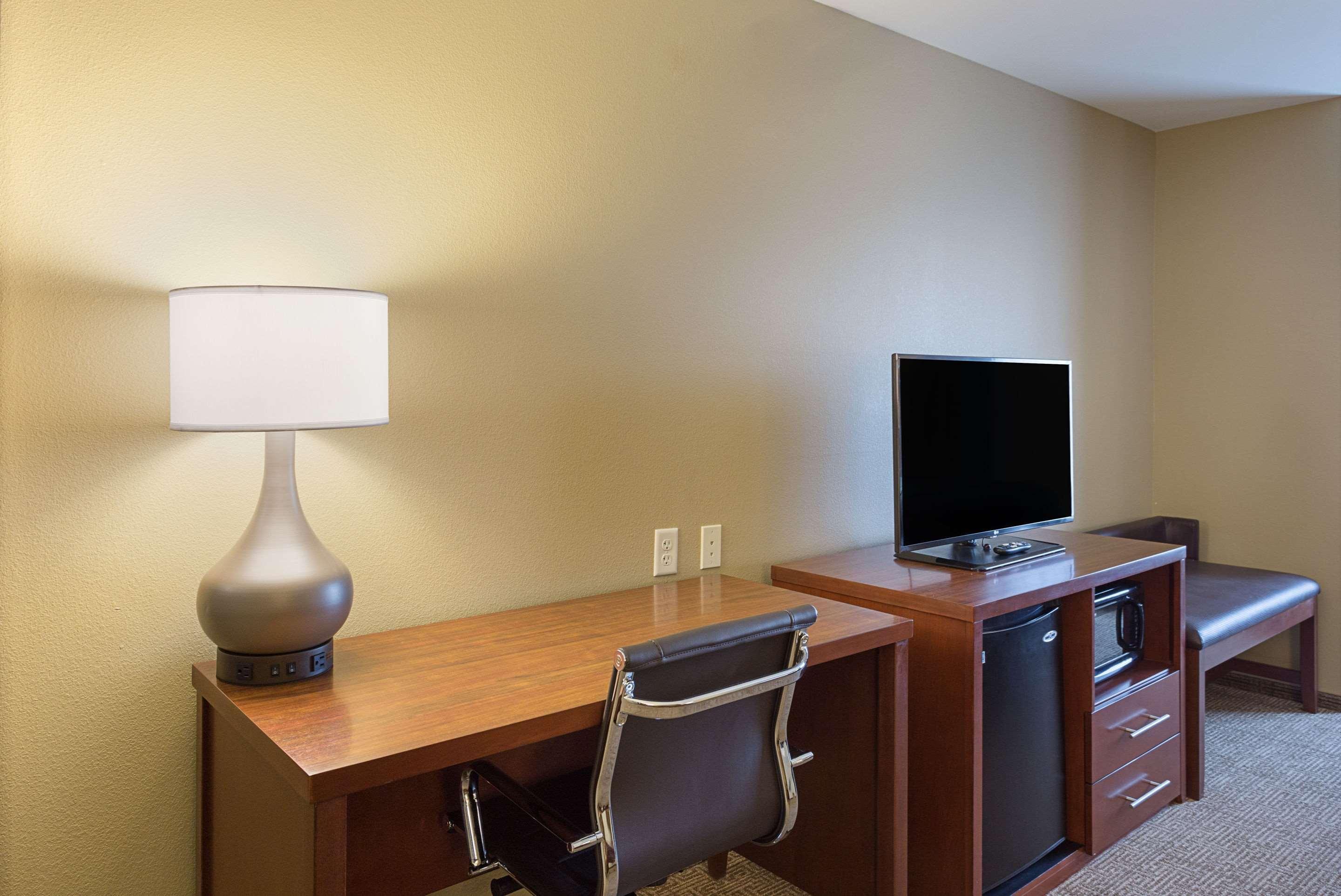 Comfort Inn & Suites Zachary Dış mekan fotoğraf