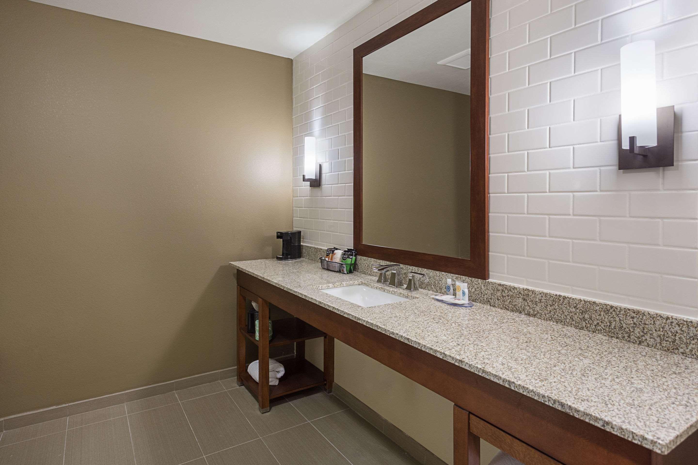 Comfort Inn & Suites Zachary Dış mekan fotoğraf