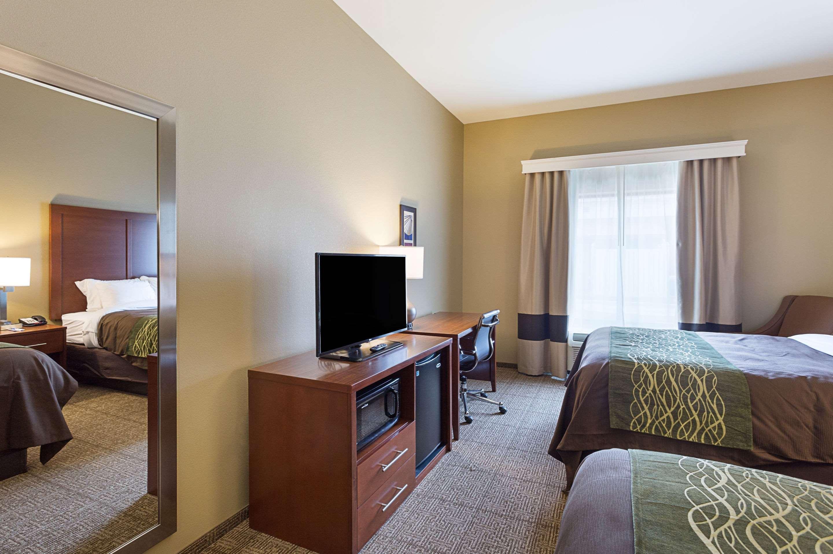 Comfort Inn & Suites Zachary Dış mekan fotoğraf
