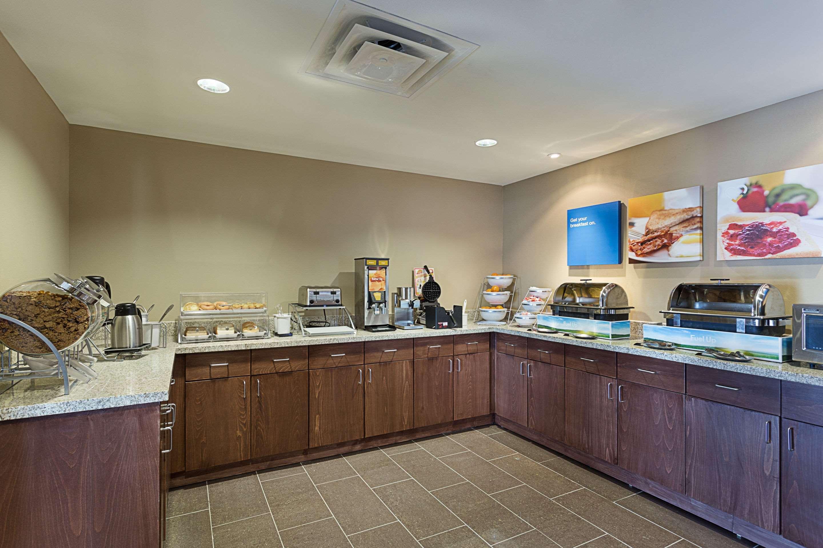 Comfort Inn & Suites Zachary Dış mekan fotoğraf
